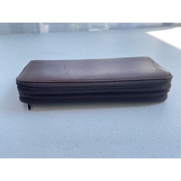 Tumi Brown Leather Wallet - Picture 5 of 10